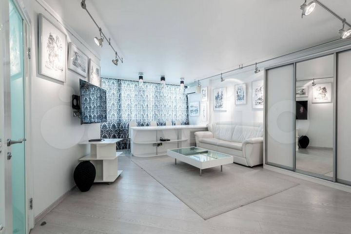 2-к. квартира, 59,3 м², 13/17 эт.