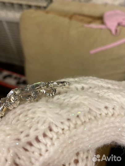 Варежки со стразами новые