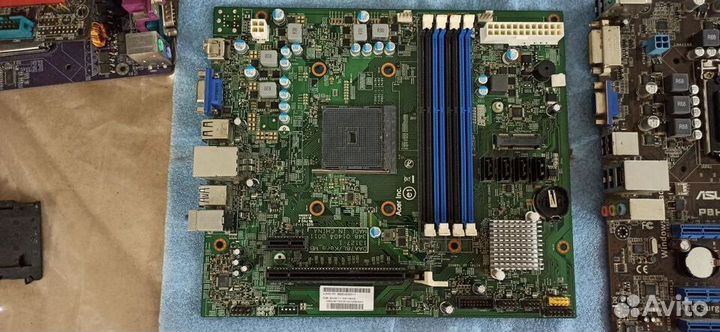 Asus P8H61-MX + Acer FM2 (нерабочие)