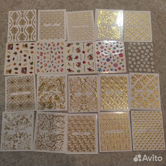 Наклейки для маникюра