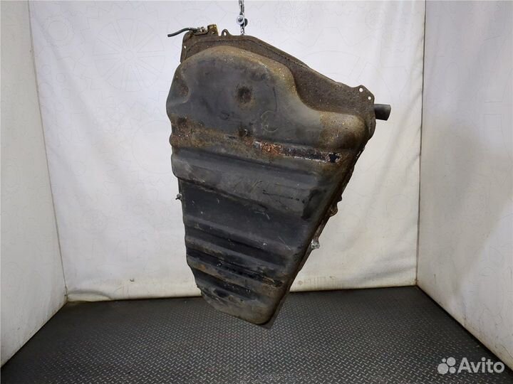 Бак топливный Toyota Corolla Verso, 2005