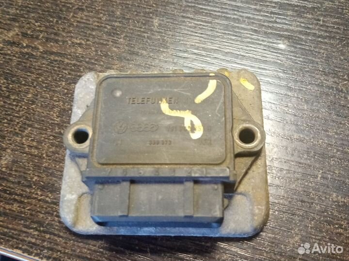 Коммутатор системы зажиг.Фольксваген Б3 1.8МКПП