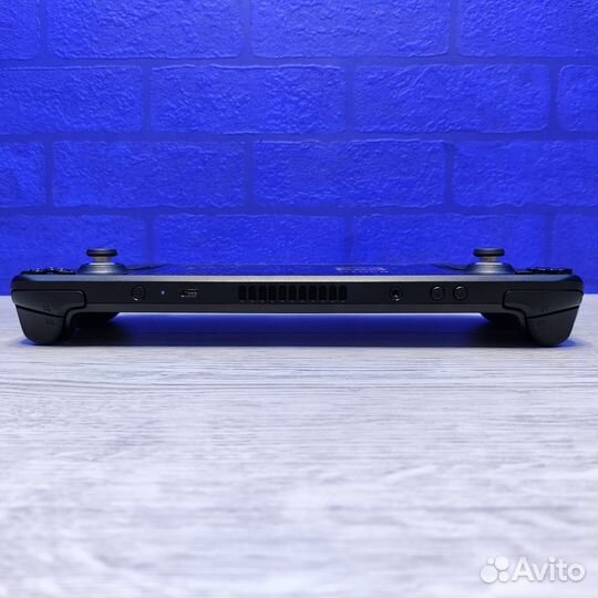 Портативная игровая консоль Steam Deck 64 гб