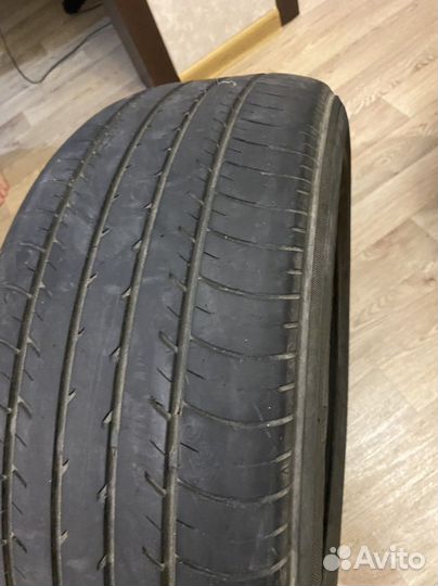 Yokohama dB Decibel E70 215/55 R17
