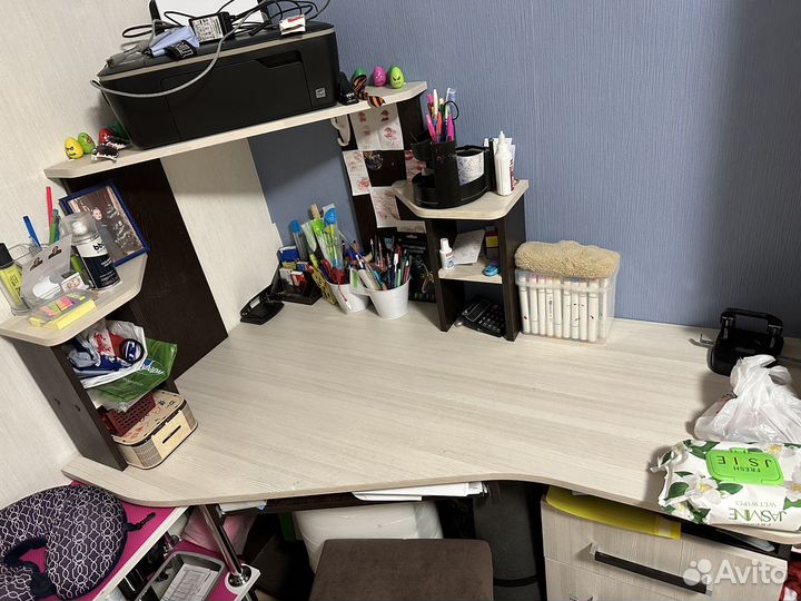 Компьютерный стол