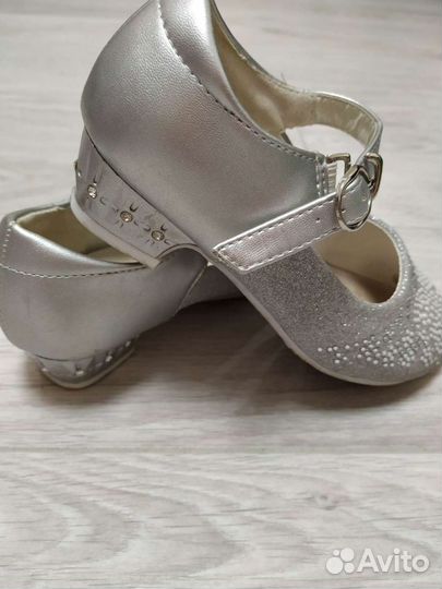 Туфли для девочки