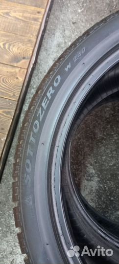 Pirelli Winter Sottozero II 275/35 R20 102V