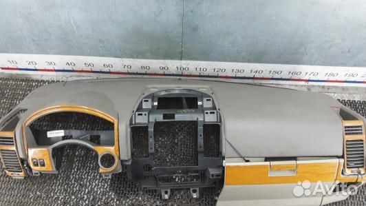 Панель приборов (торпедо) infiniti QX56 (1BA06IS01