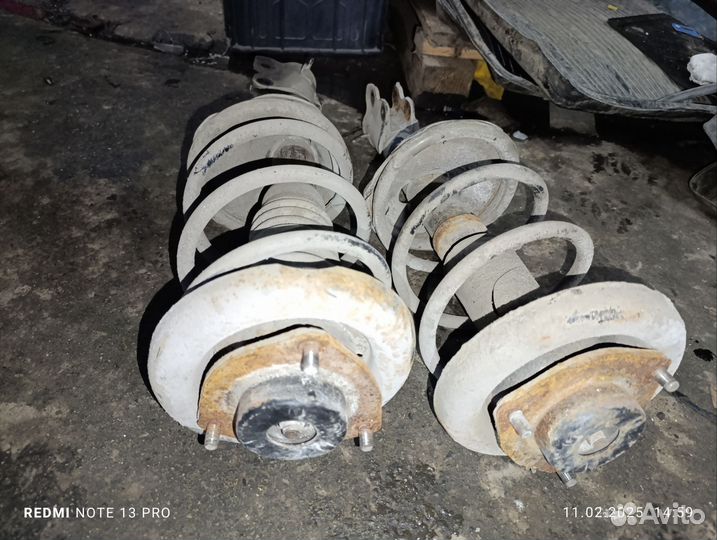 Стойка передняя cefiro a32