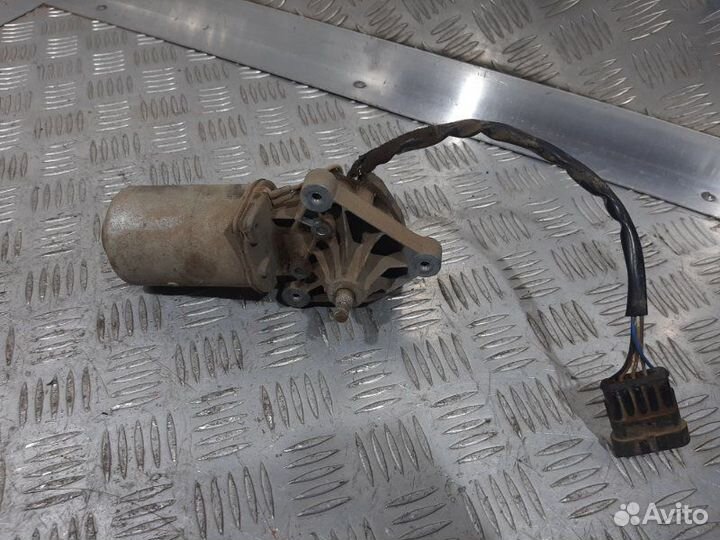 Моторчик стеклоочистителя передний Uaz Patriot