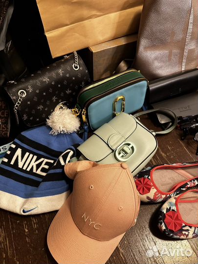 Вещи женские