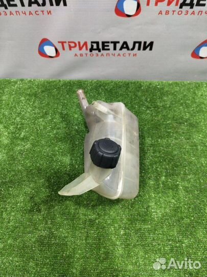 Бачок расширительный Renault Megane универсал 1.5