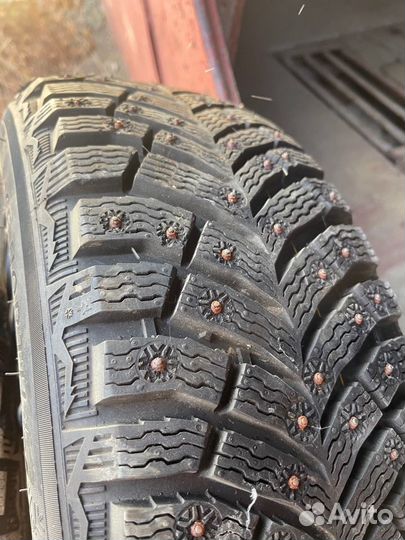 Michelin X-Ice North 4 185/65 R15