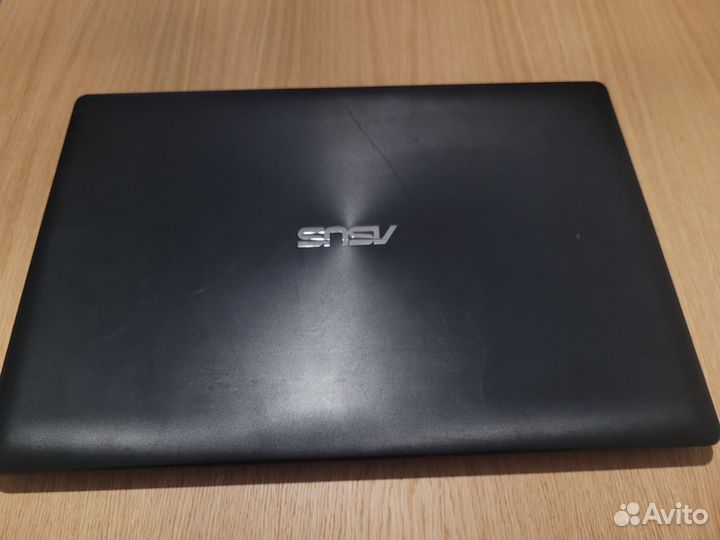 Ноутбук asus x553m