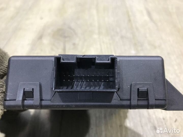 Блок электронный Audi Q5 2.0 cglb 2012