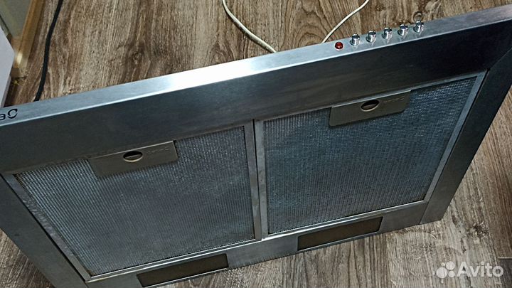 Вытяжка для кухни 60 см бу