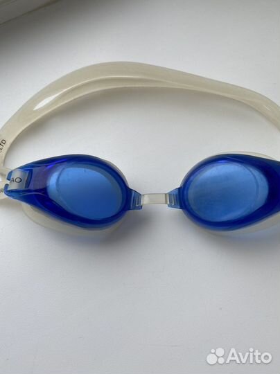 Очки для плавания