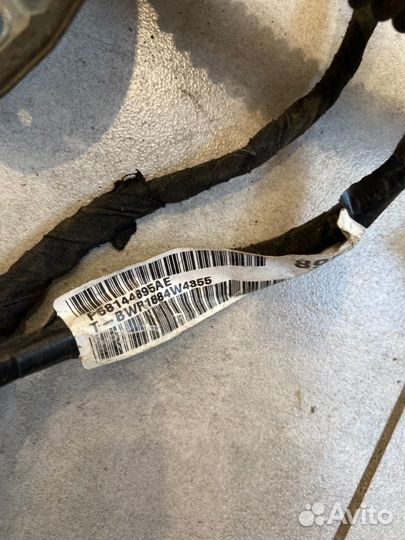 Проводка двери задняя правая Jeep Grand Cherokee