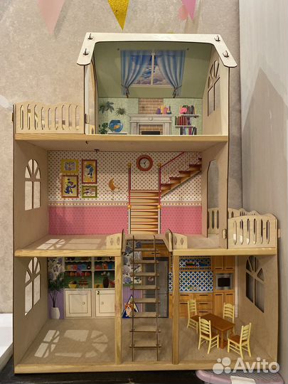 Большой Деревянный кукольный домик с мебелью
