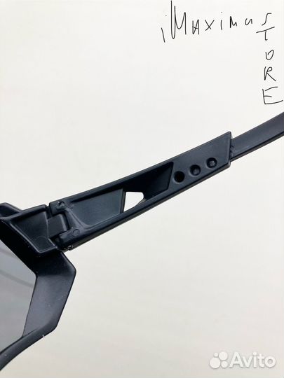 Большие спортивные солнцезащитные очки