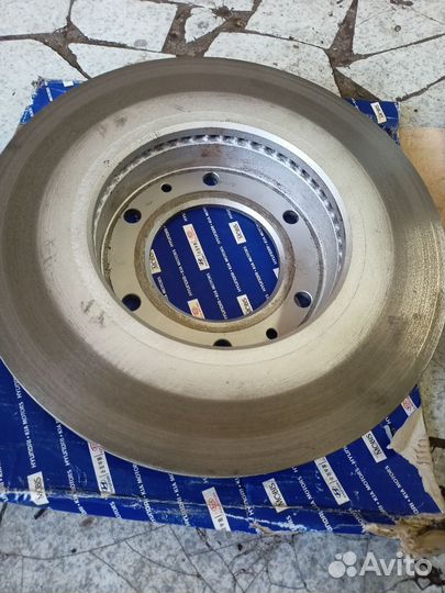 Диски на Hyundai Grand Starex r17