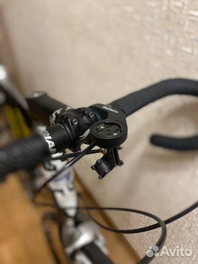 Шоссейный велосипед посуткам Giant Defy 1GB (2011)