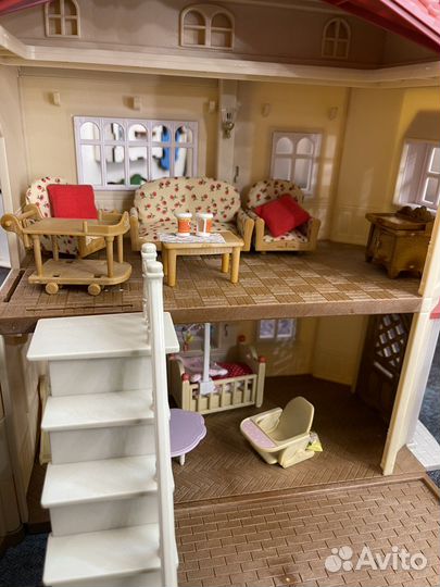 Sylvanian families дом со светом/много наборов