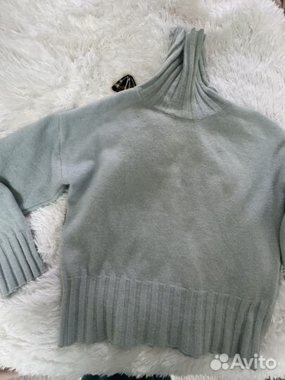 Свитер женский новый