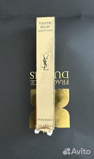 Консиллер YSL