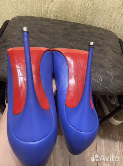 Christian louboutin. Строго оригинал. 39,5