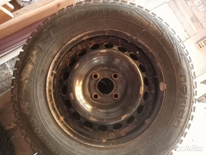 Комплект зимних колес r14