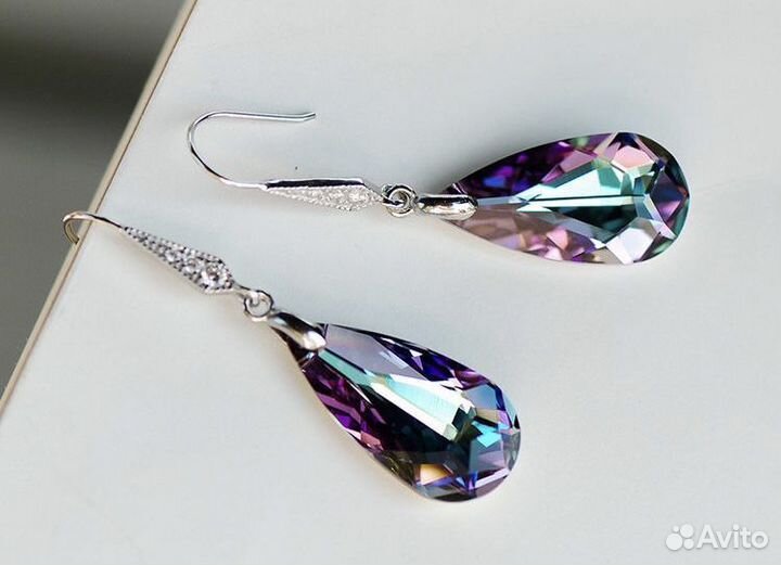 Серебряные серьги с мистическим топазом