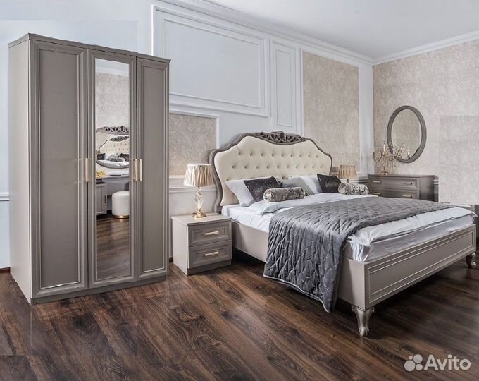 Спальный гарнитур