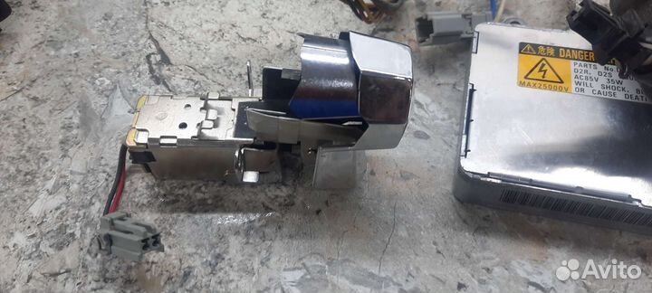 Блок розжига ксенона toyota funcargo