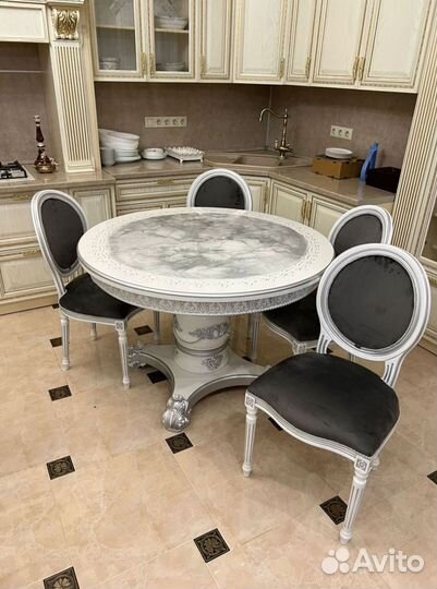 Кухонный стол. Оплата при получении