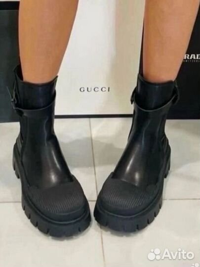 Ботинки женские весенние