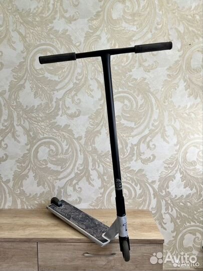 Трюковой самокат Tech team zander