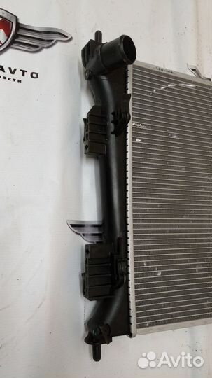 Радиатор охлаждения Hyundai Solaris 2010-2017 год