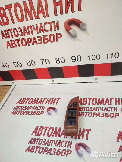 Блок стеклоподъемников Тойота Бревис Брэвис