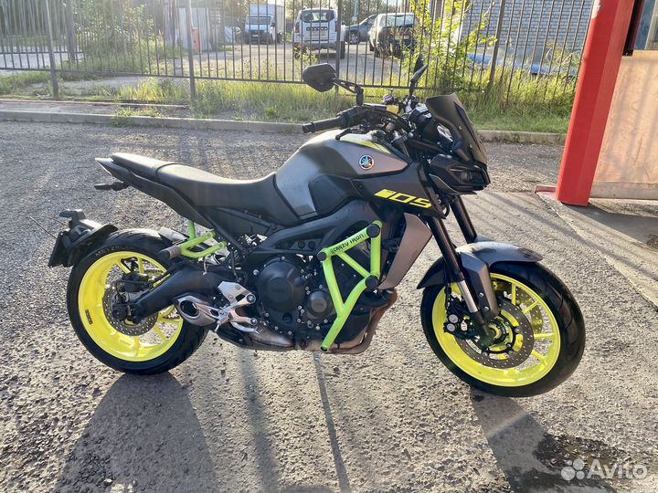 Yamaha MT-09 (FZ-09)