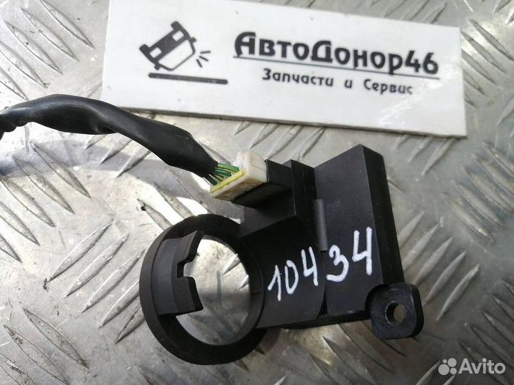 Антенна иммобилайзера Альмера Н16, Примера П12