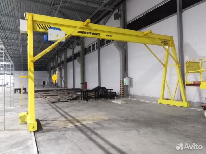 Козловой кран ручной