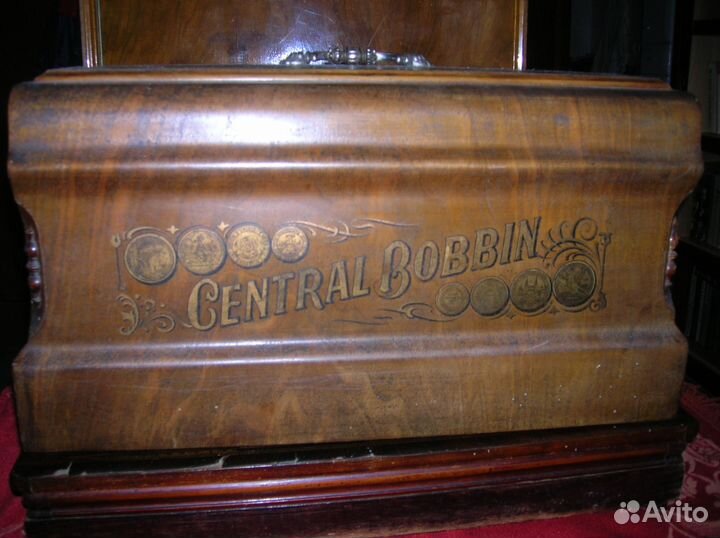 Ручная швейная машина 