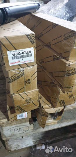 Задний амортизатор Тойота Тундра