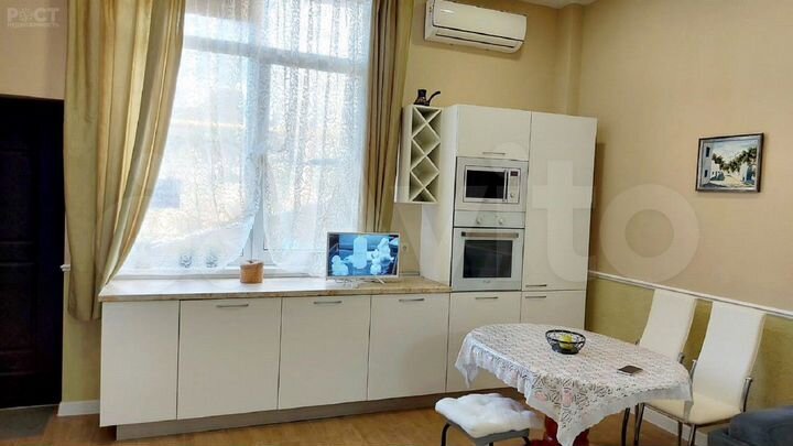 2-к. квартира, 44 м², 1/3 эт.