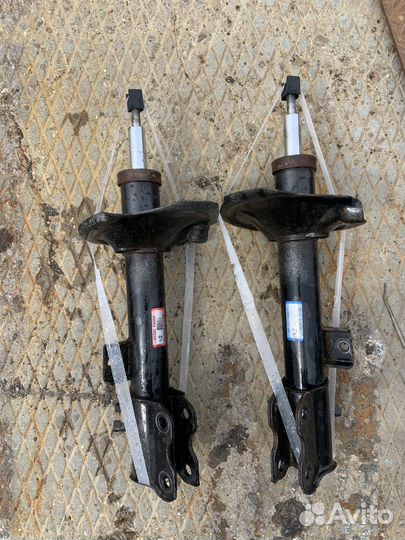 Стойки nissan X Trail T 30 задние