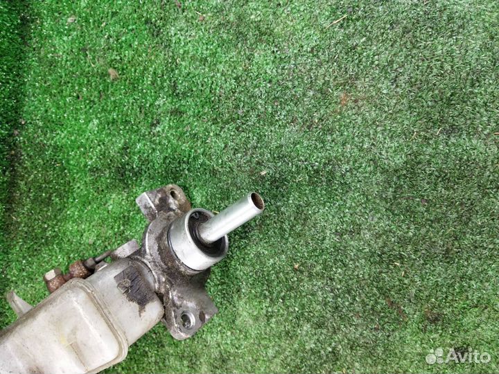 Цилиндр тормозной главный Mazda 6 1