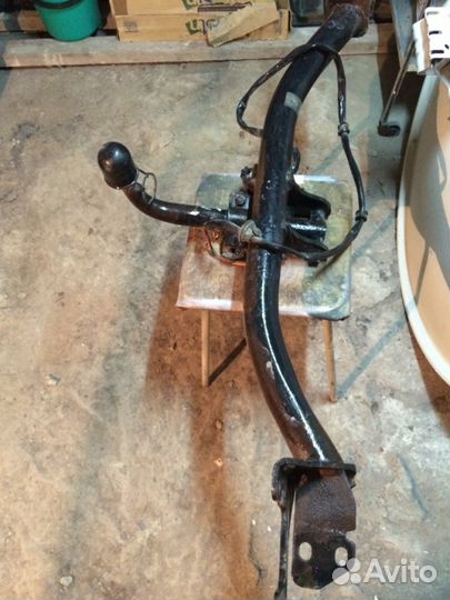 Фаркоп заводской, не самопал. От иномарки