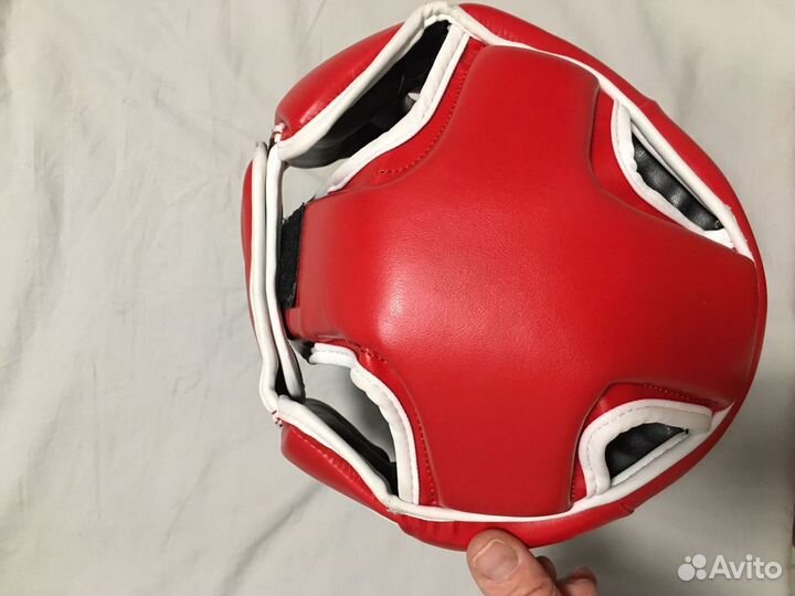 Боксерский шлем