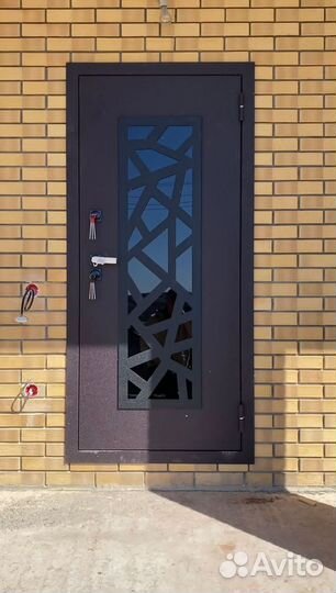 Дверь с терморазрывом в дом